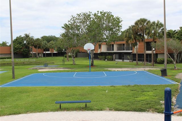 11155 SW 17th Mnr, Davie, FL 33324