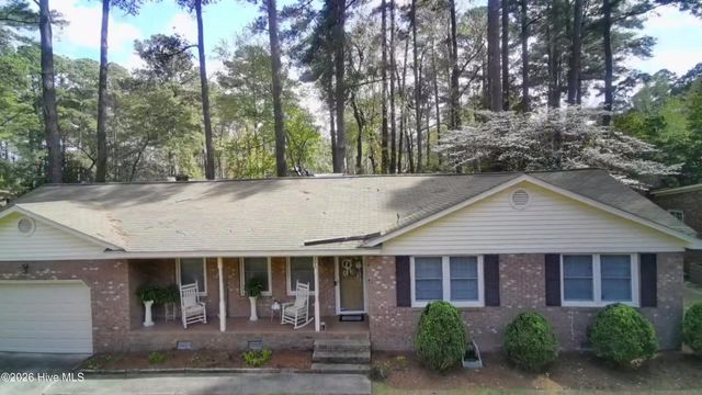 206 Staffordshire Road, Greenville, NC 27834