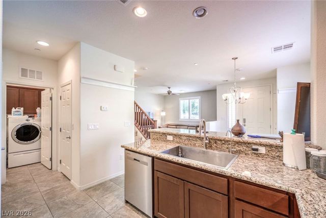 11396 Ogden Mills Drive 105, Las Vegas, NV 89135