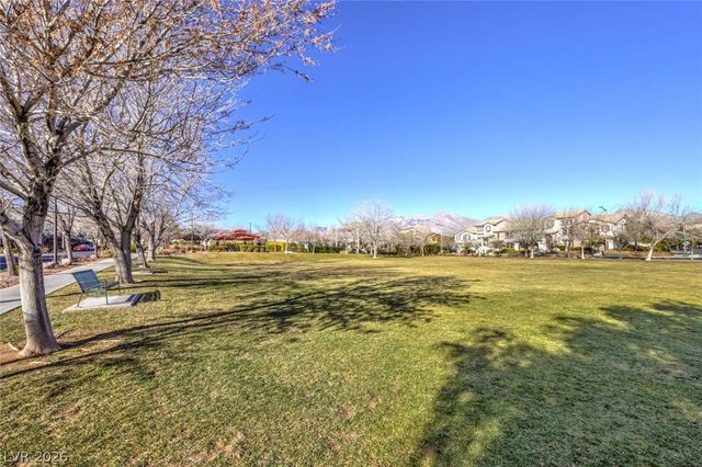 11396 Ogden Mills Drive 105, Las Vegas, NV 89135