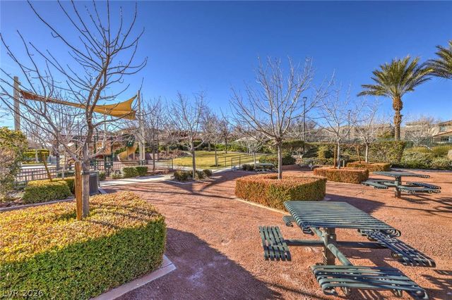 11396 Ogden Mills Drive 105, Las Vegas, NV 89135
