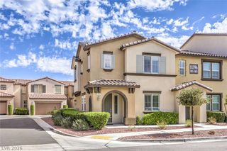 11396 Ogden Mills Drive 105, Las Vegas, NV 89135