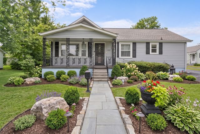 122 Anderson Dr, Tullahoma, TN 37388