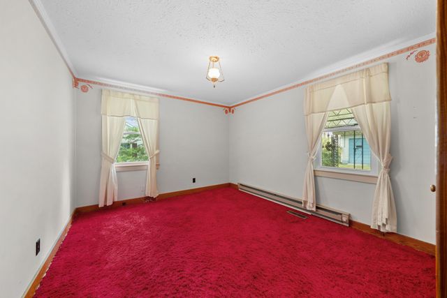122 Anderson Dr, Tullahoma, TN 37388