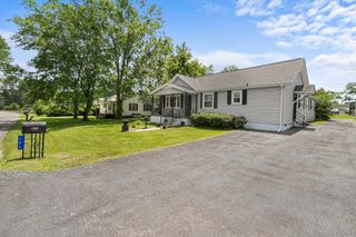 122 Anderson Dr, Tullahoma, TN 37388