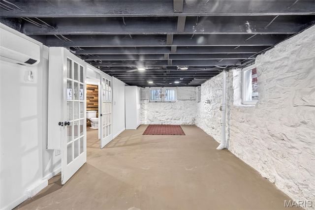 4928 Berthold Avenue, St Louis, MO 63110