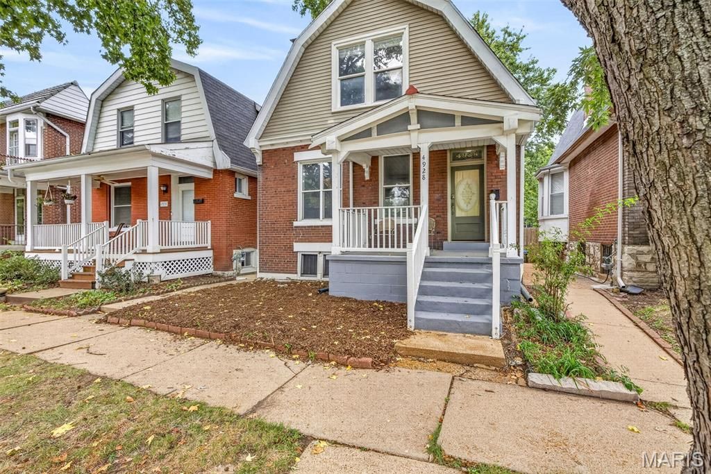 4928 Berthold Avenue, St Louis, MO 63110