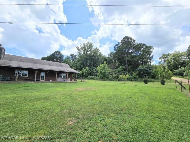 16009 Bradshaw Lane, Mountainburg, AR 72946