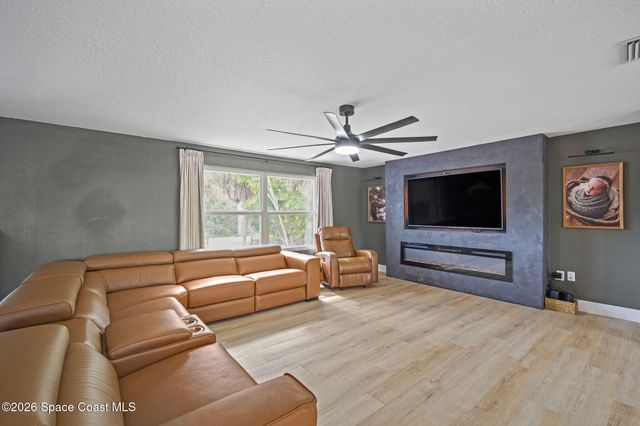 4030 Milwaukee Avenue, Melbourne, FL 32904