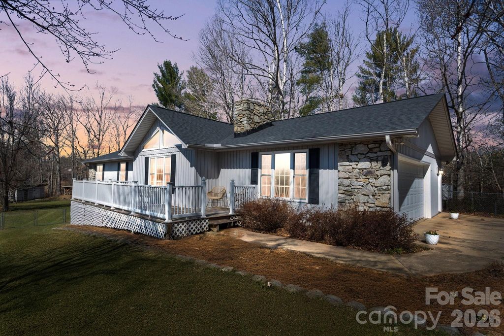 30 Morning Glory Lane, Weaverville, NC 28787