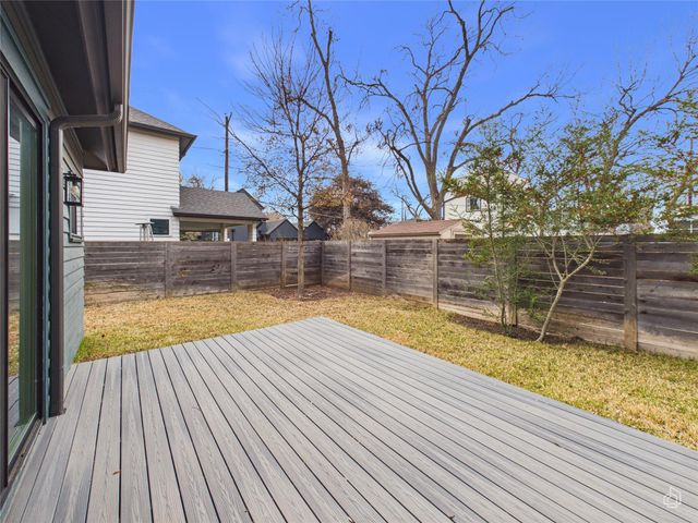 1909 Willow ST 1, Austin, TX 78702