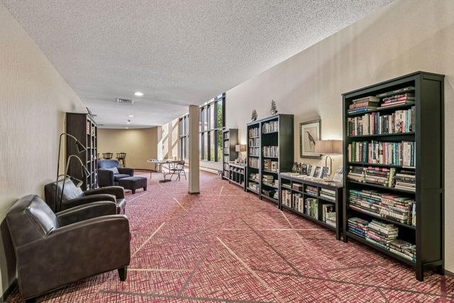 1830 Eagle Ridge Drive 3001, Mendota Heights, MN 55118