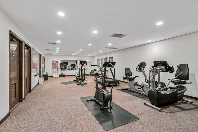 1830 Eagle Ridge Drive 3001, Mendota Heights, MN 55118