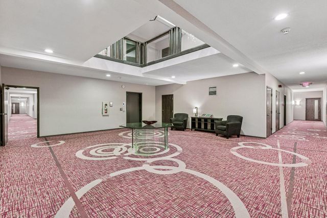 1830 Eagle Ridge Drive 3001, Mendota Heights, MN 55118