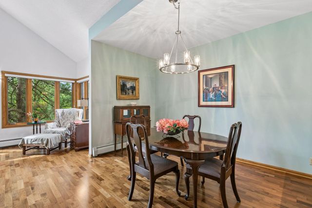 1830 Eagle Ridge Drive 3001, Mendota Heights, MN 55118