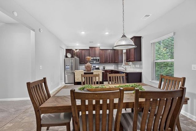 206 Pincourt Loop, Griffin, GA 30223
