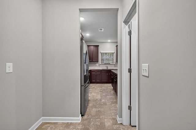 206 Pincourt Loop, Griffin, GA 30223