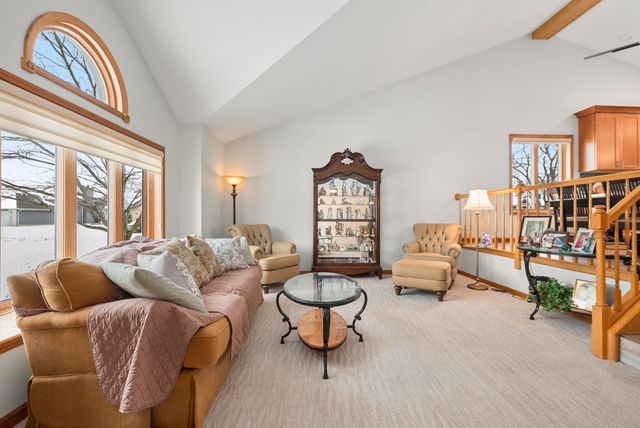 2760 Wood Drive, Dyer, IN 46311