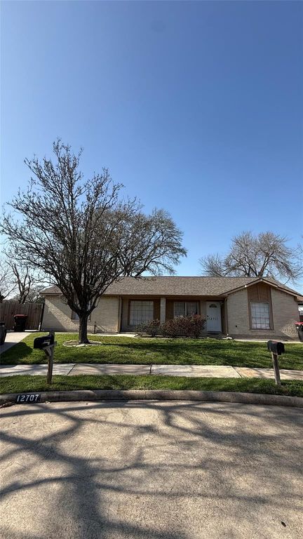 12707 Marble Drive, Houston, TX 77070