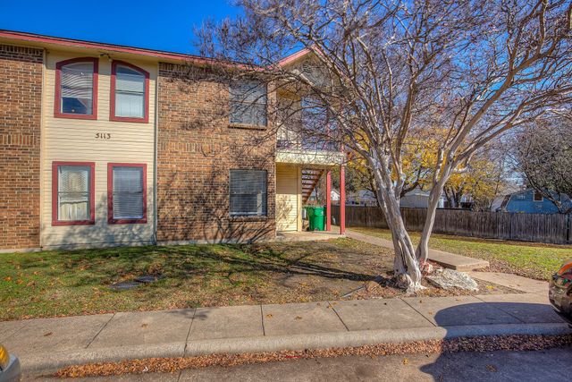 5113 Herrick Court C, Haltom City, TX 76117