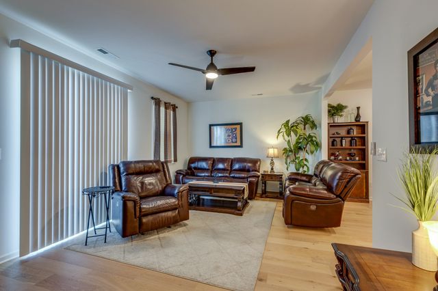 548 Byres Ct, Smyrna, TN 37167