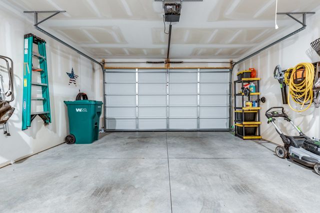 548 Byres Ct, Smyrna, TN 37167