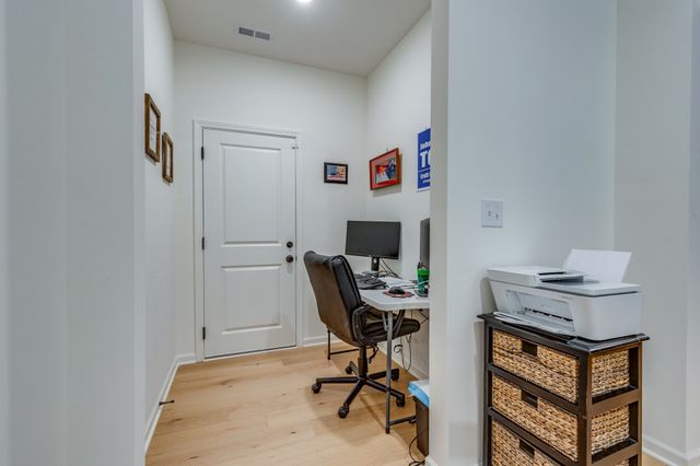 548 Byres Ct, Smyrna, TN 37167