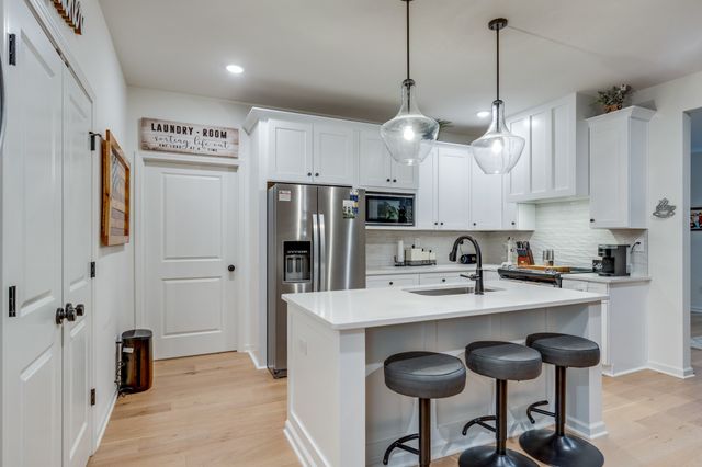 548 Byres Ct, Smyrna, TN 37167