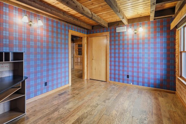 211 Jackson Street, Leighton, IA 50143