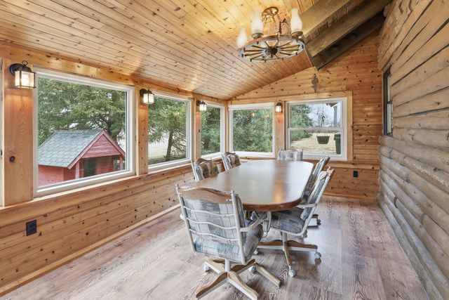 211 Jackson Street, Leighton, IA 50143