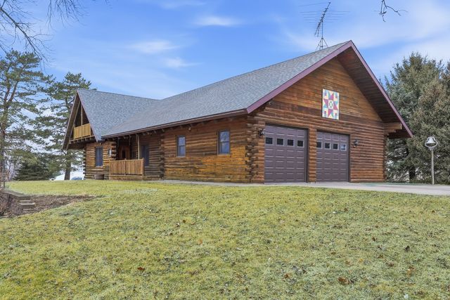 211 Jackson Street, Leighton, IA 50143