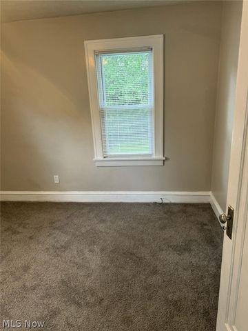 3923 Orchard Road, Cleveland Heights, OH 44121