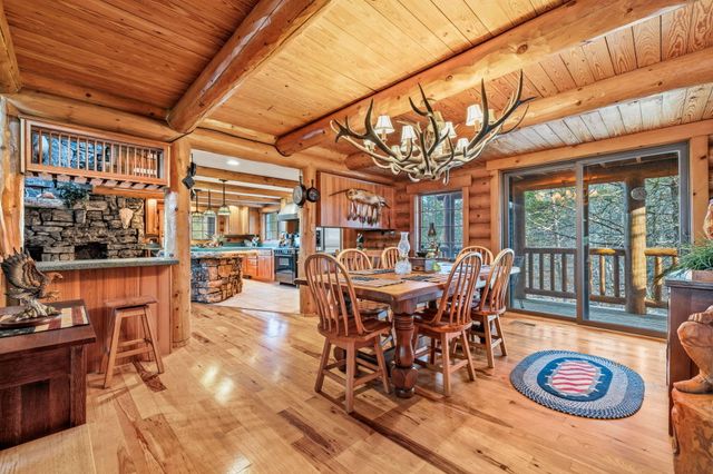 863 Collins Lane, Galena, MO 65656