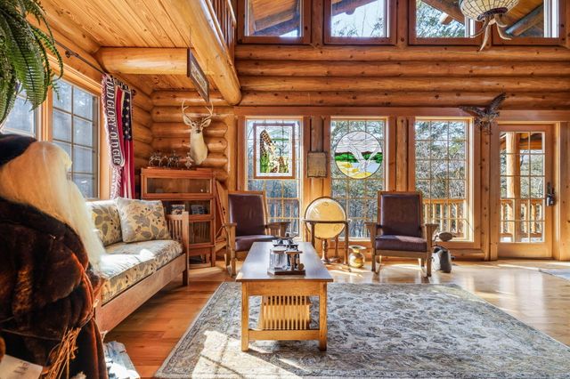 863 Collins Lane, Galena, MO 65656