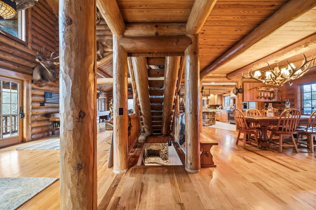 863 Collins Lane, Galena, MO 65656