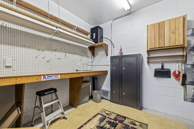 863 Collins Lane, Galena, MO 65656