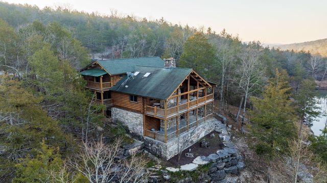 863 Collins Lane, Galena, MO 65656