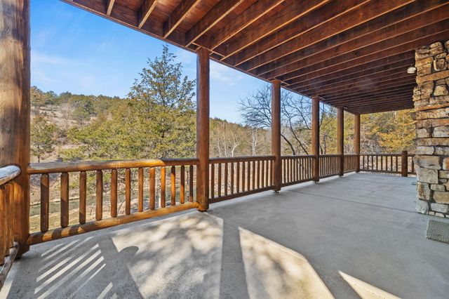 863 Collins Lane, Galena, MO 65656