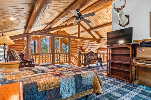 863 Collins Lane, Galena, MO 65656