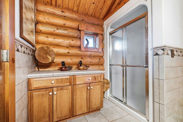 863 Collins Lane, Galena, MO 65656