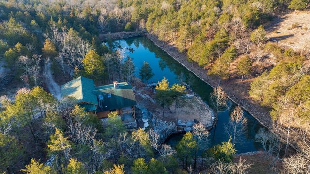 863 Collins Lane, Galena, MO 65656