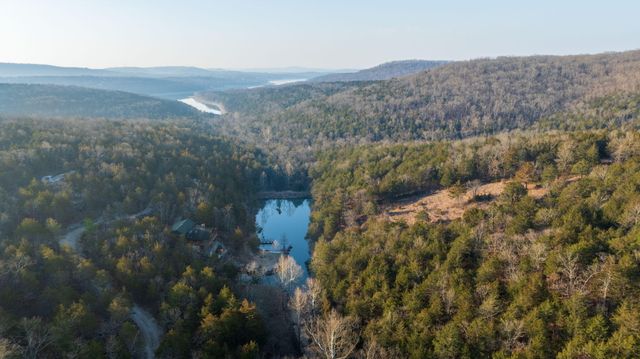 863 Collins Lane, Galena, MO 65656