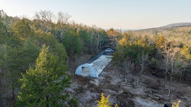 863 Collins Lane, Galena, MO 65656