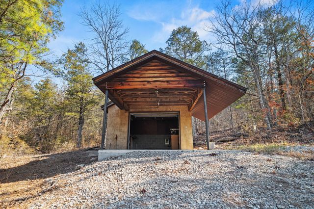 863 Collins Lane, Galena, MO 65656