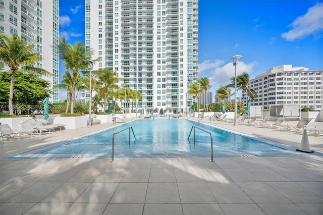 951 Brickell Ave 1806, Miami, FL 33131