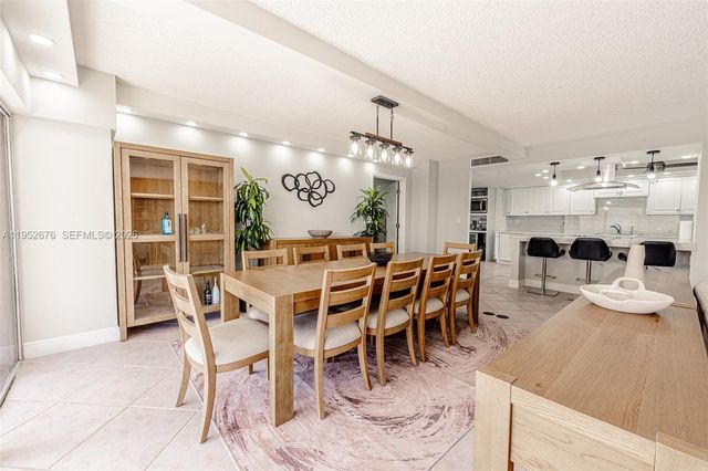 1800 NE 114th St 909, Miami, FL 33181