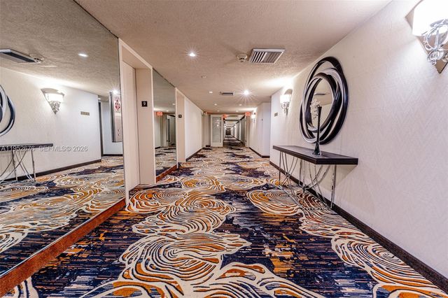 1800 NE 114th St 909, Miami, FL 33181