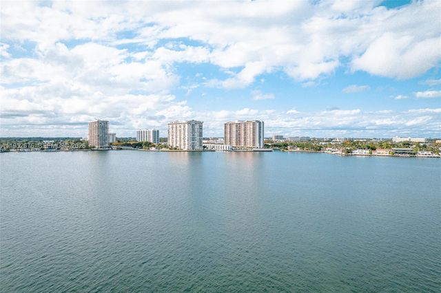 1800 NE 114th St 909, Miami, FL 33181