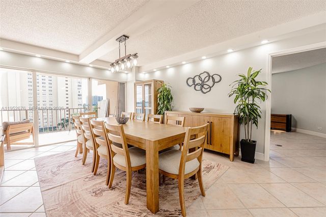 1800 NE 114th St 909, Miami, FL 33181