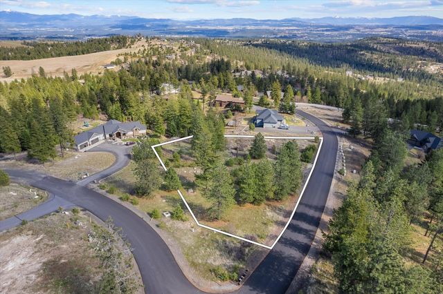 5904 W Hayden Ln, Spokane, WA 99208